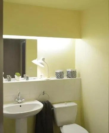 Bed & Breakfast Chatillon-vieux Bourg Citea Express Dayuse - 3 Pieces -- 25 Min Paris Montparnasse -- 15 Min Velizy -- - Formule Temps Partage